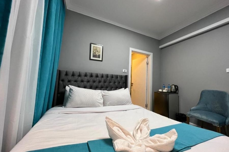 Double Pyramid View Room