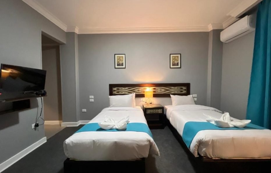 Pyramids Gate Hotel