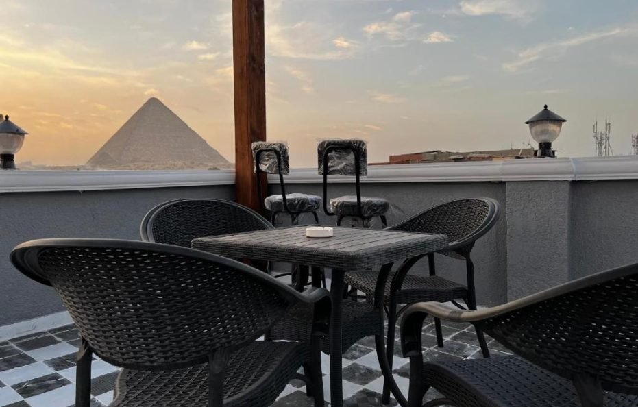 Pyramids Gate Hotel