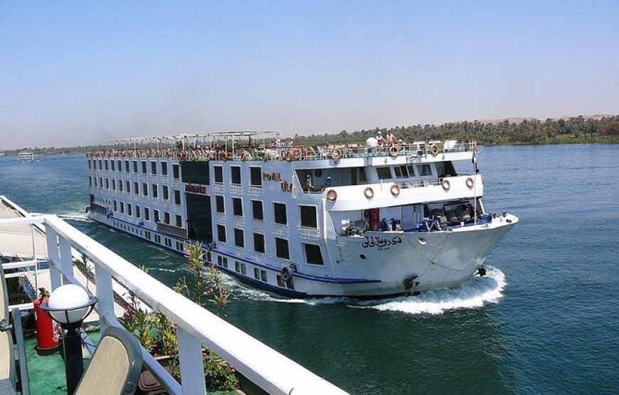 4-Day 3-Night Nile Cruise from Aswan to Luxor including Abu Simbel, Air Balloon