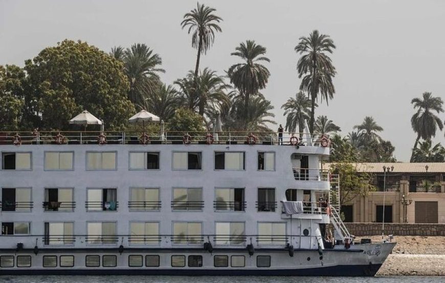Sailing Nile cruise from Aswan to Luxor includes tours for 3 nights