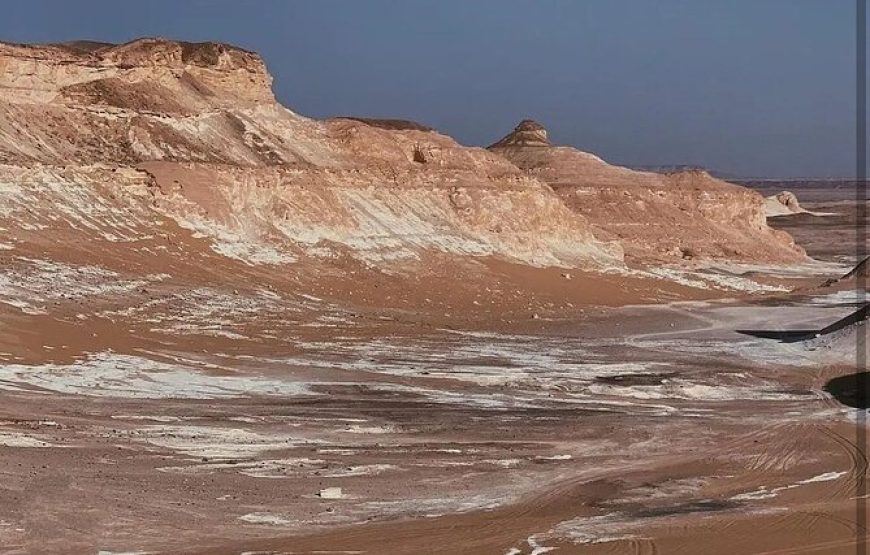 Private One Day tour to the White Desert from bahariya oasis